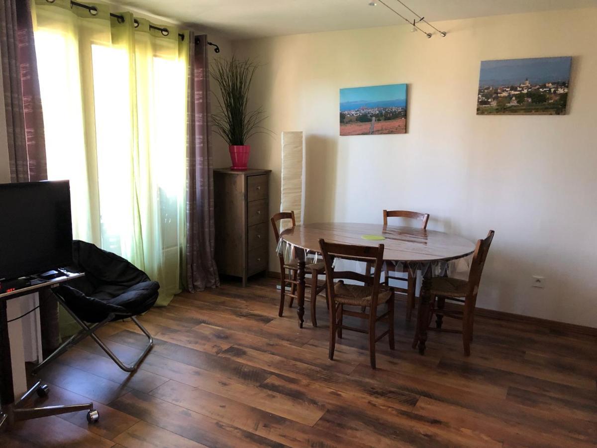 T3 Luc-La-Primaube Chez Monique 2 Nuits Minimum Appartement Buitenkant foto